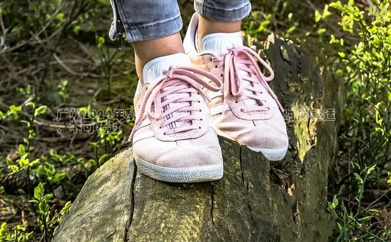 意昂体育长176五827百度翻译广州2024年秋季最新爆款男士休闲鞋：时尚舒适
，不可错过
