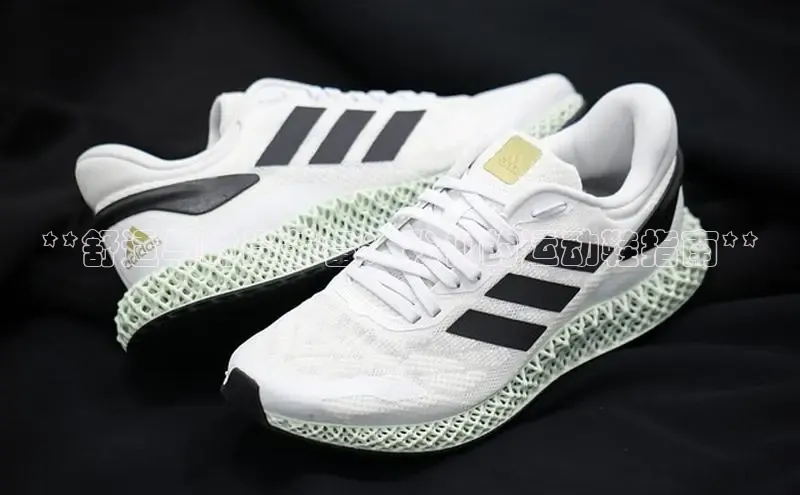 意昂体育乐用176五八27从百度手机输入法**舒适与时尚兼备：我们的运动鞋指南**